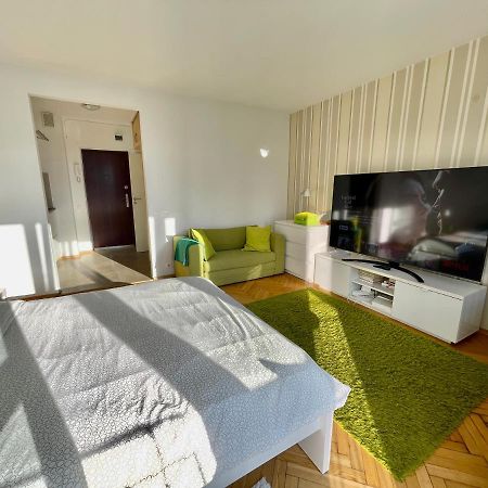 Super Apartament Green Rondo Onz Metro Nowe Wifi 300 Mb/S Aircondition Netflix Spotify Warsaw Luaran gambar