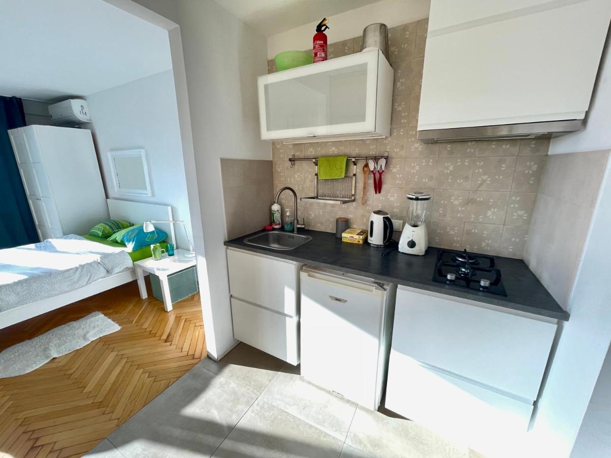 Super Apartament Green Rondo Onz Metro Nowe Wifi 300 Mb/S Aircondition Netflix Spotify Warsaw Luaran gambar